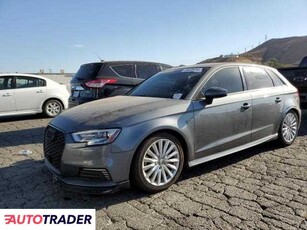 Audi A3 1.0 hybrydowy 2018r. (COLTON)