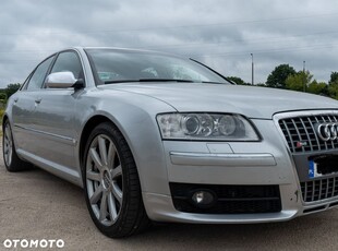 Audi S8 5.2 FSI Quattro