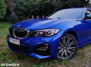 BMW Seria 3 330e M Sport sport