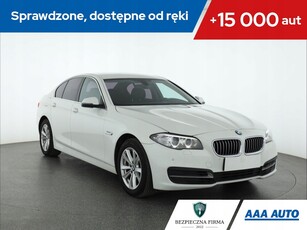 BMW Seria 5 F10-F11 Limuzyna Facelifting 518d 150KM 2015