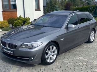 BMW Seria 5 F10-F11 Touring 525d 218KM 2012