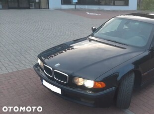 BMW Seria 7 735i L