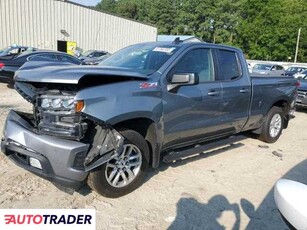 Chevrolet Silverado 5.0 benzyna 2019r. (SEAFORD)