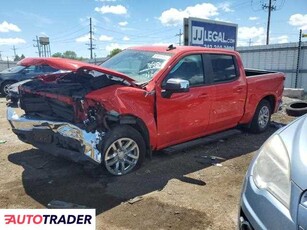 Chevrolet Silverado 5.0 benzyna 2020r. (DYER)