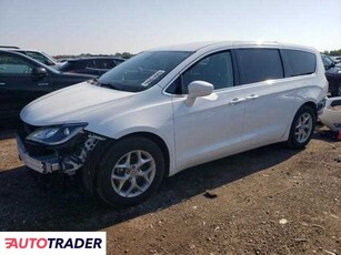 Chrysler Pacifica 3.0 benzyna 2018r. (ELGIN)