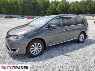 Chrysler Pacifica 3.0 benzyna 2018r. (GAINESVILLE)