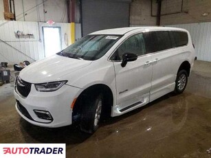 Chrysler Pacifica 3.0 benzyna 2024r. (GLASSBORO)