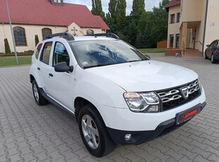 Dacia Duster I SUV Facelifting 1.6 SCe 114KM 2016