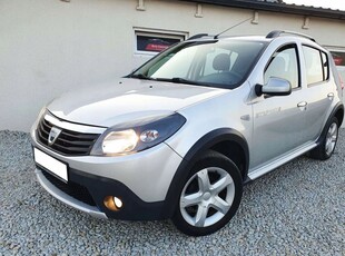 Dacia Sandero I Hatchback 5d 1.6 MPI 87KM 2010