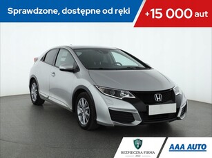 Honda Civic IX Hatchback 5d 1.4 i-VTEC 100KM 2015