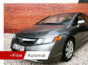 Honda Civic VIII Hatchback 3d 1.8 i-VTEC 140KM 2008