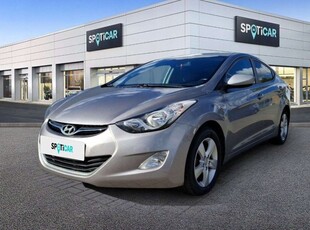 Hyundai Elantra V Sedan 1.6 D-CVVT MPI 132KM 2013