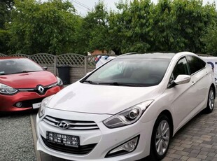 Hyundai i40 Sedan 1.7 CRDi 136KM 2013