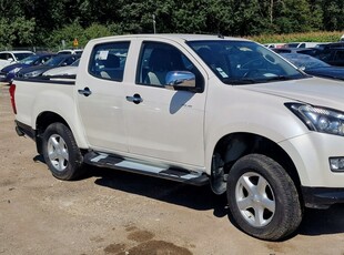 Isuzu D-Max II Double Cab 2.5 D 163KM 2015