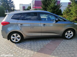 Kia Carens 1.7 CRDi Business Line 7DCT