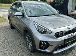 Kia Niro I Crossover Facelifting 1.6 GDi Hybrid 141KM 2020