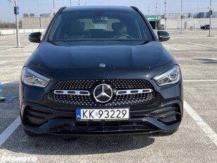 Mercedes-Benz GLA 250 4Matic 8G-DCT AMG Line