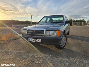 Mercedes-Benz W201 (190)