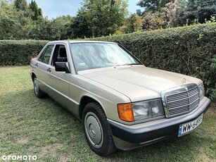 Mercedes-Benz W201 (190)