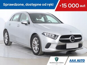 Mercedes Klasa A W177/V177 Hatchback 1.5 180d 116KM 2018