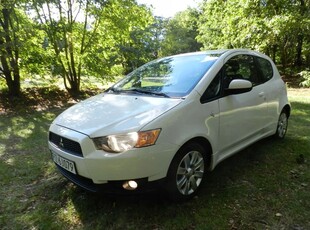 Mitsubishi Colt VI Hatchback 1.1 i 12 V CZ3 75KM 2012