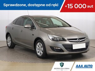 Opel Astra J Sedan 1.4 Turbo ECOTEC 140KM 2017