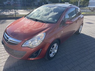 Opel Corsa D 1.4 benzyna, panorama PDC grzana kierownica