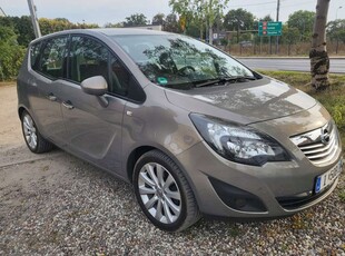 Opel Meriva II Mikrovan 1.4 Turbo ECOTEC 120KM 2010