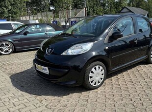 Peugeot 107 Hatchback 5d 1.0 12V 68KM 2007