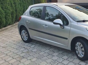 Peugeot 207 Hatchback 5d 1.6 VTi 120KM 2008