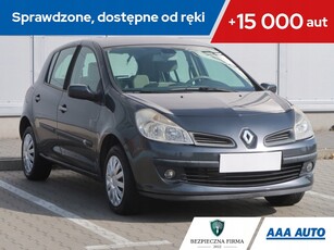 Renault Clio III Hatchback 3d 1.5 dCi 106KM 2007