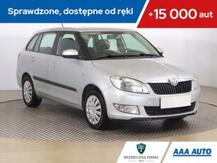 Skoda Fabia II Kombi Facelifting 1.2 HTP 70KM 2012