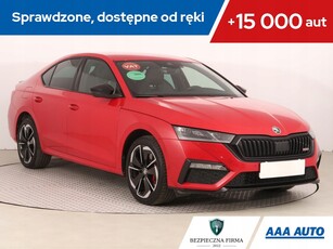 Skoda Octavia IV RS Liftback Plug-In 1.4 TSI Plug-In Hybrid 245KM 2021