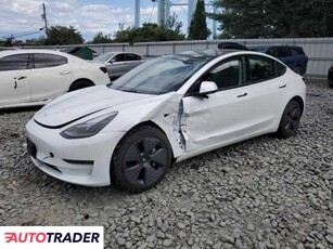 Tesla Model 3 benzyna 2023r. (WINDSOR)