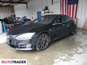 Tesla Model S benzyna 2018r. (MEBANE)