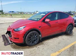 Tesla Model Y benzyna 2021r. (WOODHAVEN)