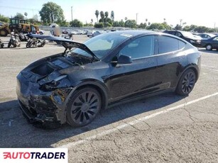 Tesla Model Y benzyna 2023r. (VAN NUYS)