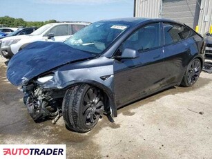 Tesla Model Y benzyna 2024r. (MEMPHIS)