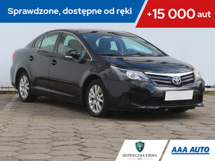 Toyota Avensis III Sedan Facelifting 1.8 Valvematic 147KM 2012