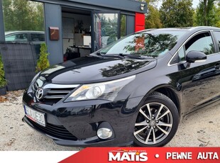 Toyota Avensis III Wagon Facelifting 1.8 Valvematic 147KM 2013