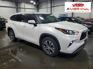 Toyota Highlander III 2021