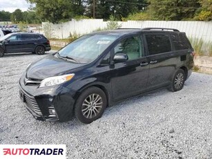 Toyota Sienna 3.0 benzyna 2019r. (FAIRBURN)