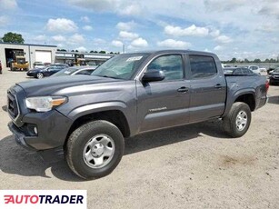 Toyota Tacoma 2.0 benzyna 2020r. (HARLEYVILLE)