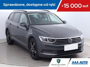 Volkswagen Passat B8 Variant 1.6 TDI BlueMotion SCR 120KM 2017