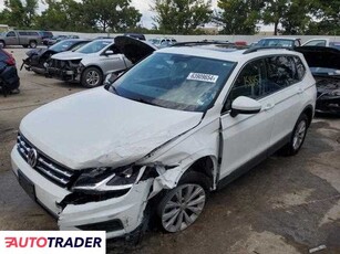 Volkswagen Tiguan 2.0 benzyna 2018r. (BRIDGETON)