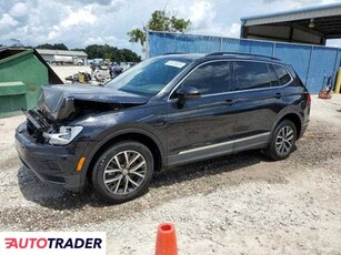 Volkswagen Tiguan 2.0 benzyna 2018r. (RIVERVIEW)