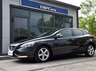 Volvo V40 II Cross Country D2 115KM 2014