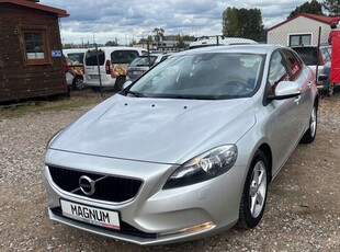 Volvo V40 II Hatchback Facelifting 2.0 D2 120KM 2018