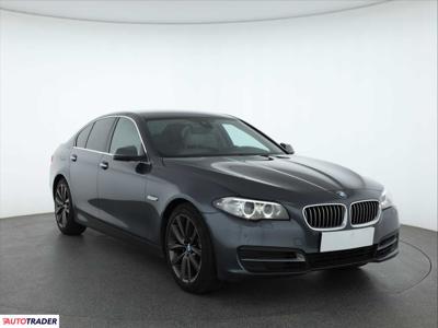 BMW 520 2.0 187 KM 2016r. (Piaseczno)