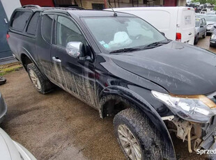 2018 MITSUBISHI L200 - 2.4 DIESEL - 4x4 - USZKODZONY LEWY PRZÓD